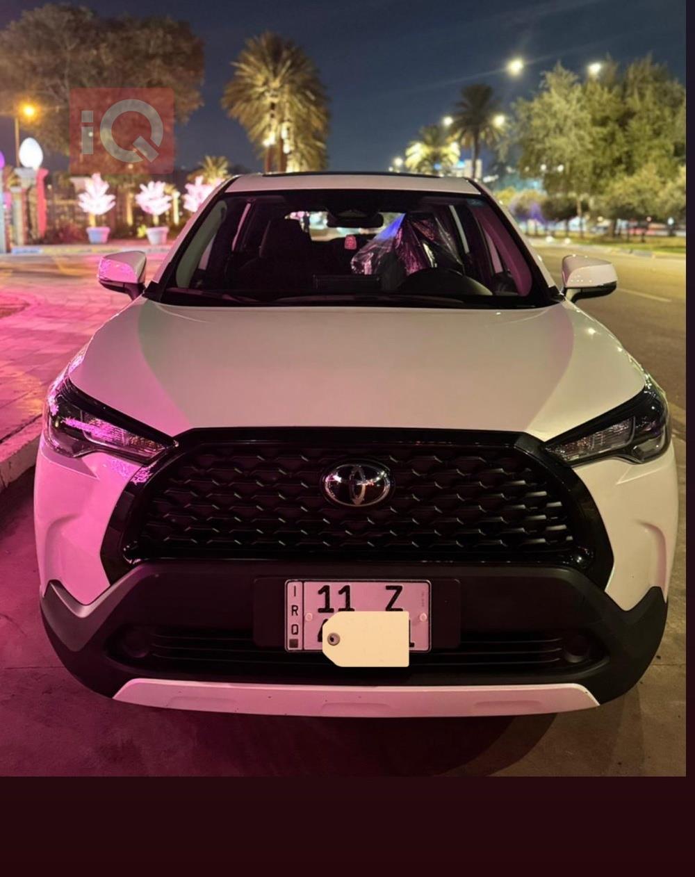 تۆیۆتا کۆرۆلا کرۆس